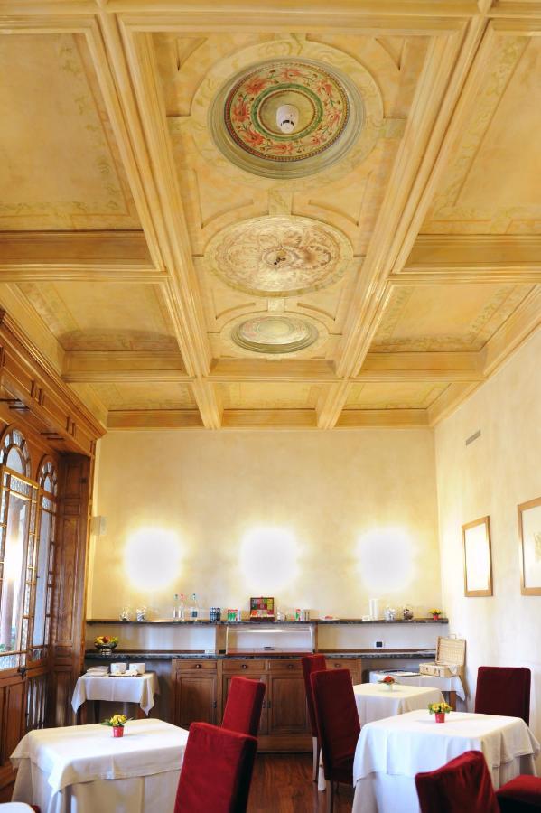 Dimora Del Barone Hotel Romagnano Sesia Ngoại thất bức ảnh